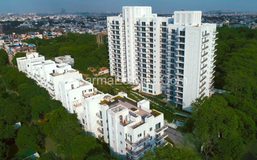 4 BHK Luxury Apartment For Rent in DLF King’s Court, Greater Kailash- 2, New Delhi | Super Prime Apartments in South Delhi