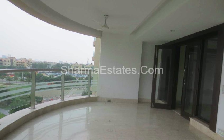 5 BHK Apartment for Sale in Ambience Caitriona Sector-24 DLF City Phase-3 Gurgaon NH-8 | Residential Flat in Gurugram – Haryana