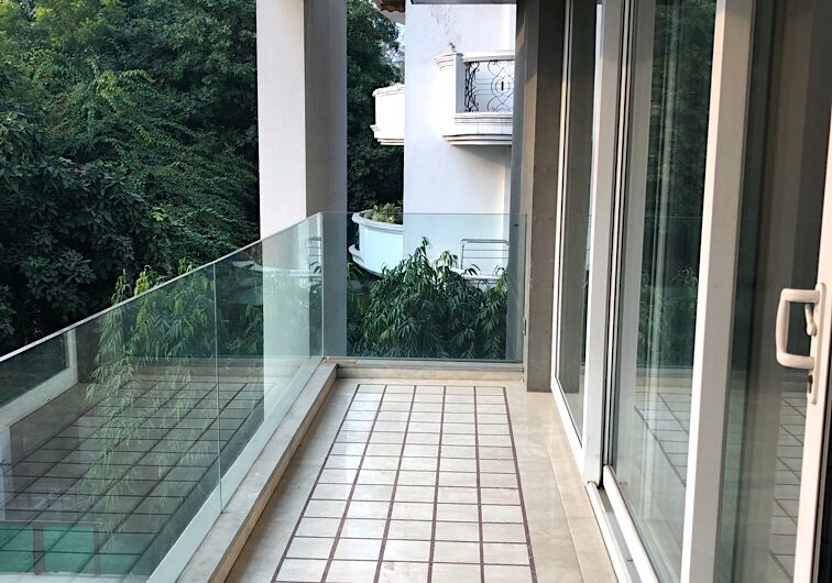 Super Luxurious Builder Apartment for Sale in Vasant Vihar New Delhi | 4 BHK Third Floor with Terrace in South Delhi