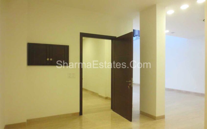 Builder Floor Apartment for Sale in N- Block, Panchsheel Park South Delhi | 4 BHK Luxury Duplex House in South Delhi
