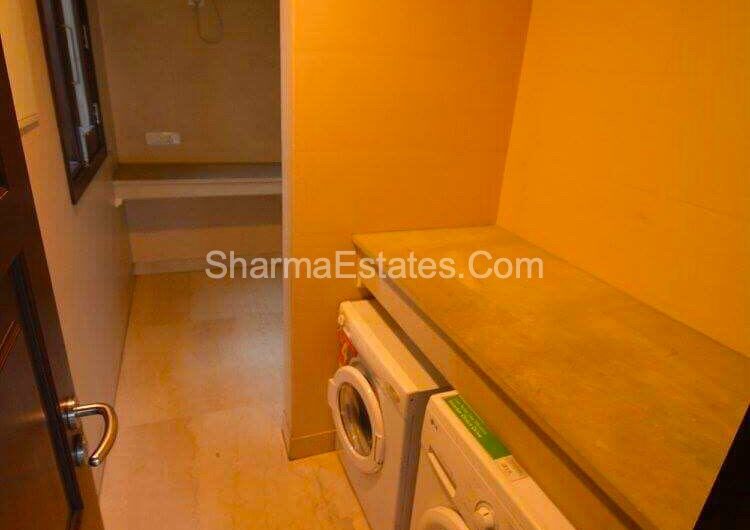 4 BHK Builder Apartment for Sale in Westend Colony New Delhi | Ground Floor with Basement in South Delhi