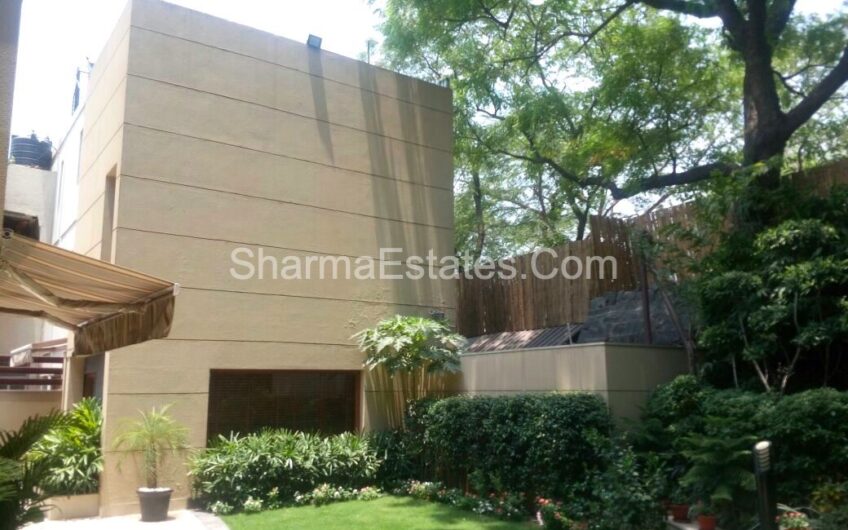 Independent House for Sale N- Block Panchsheel Park New Delhi | Residential Liveable Bungalow in South Delhi