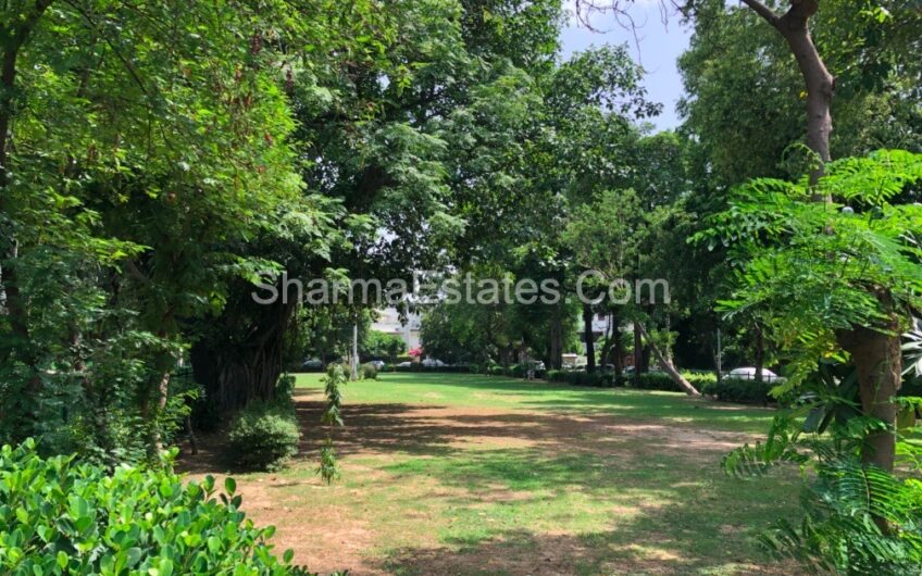 5 BHK Independent House/ Villa For Rent in Golf Links, New Delhi | Residential Property in LBZ Delhi Zone