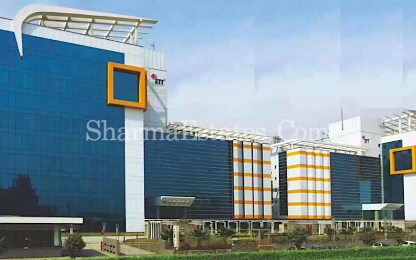 10,000 Sq.ft. Fully Furnished Office Space For Rent in Express Trade Tower- 2, Sector-132, Noida | Commercial Property in ETT Tower