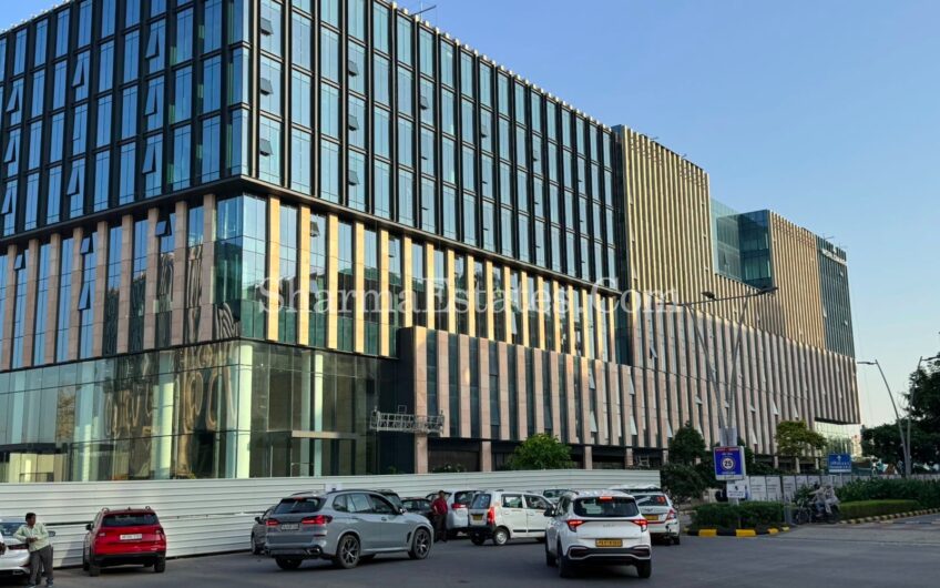 5,000 – 1,50,000 Sq.Ft. Commercial Office Space for Rent / Lease in Worldmark Aerocity, New Delhi